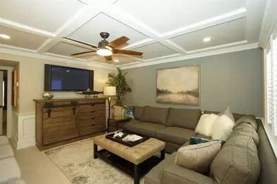 480 5th St S #102, Naples, FL 34102 - Photo 4