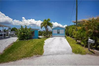 3965 Phoenix Dr, Saint James City, FL 33956 - Photo 14