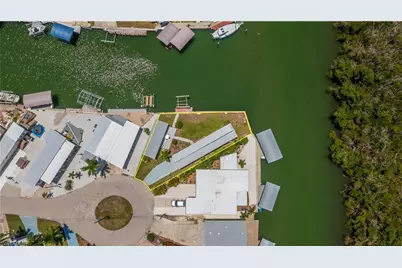 3965 Phoenix Dr, Saint James City, FL 33956 - Photo 38