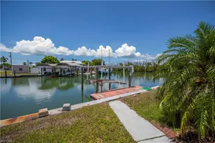 3965 Phoenix Dr, Saint James City, FL 33956 - Photo 20