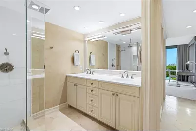7515 Pelican Bay Blvd #5C, Naples, FL 34108 - Photo 12