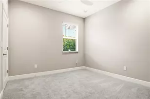 2664 Seychelles Cir, Naples, FL 34112 - Photo 32