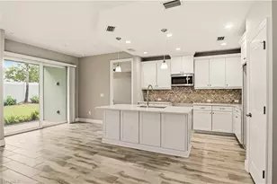 2664 Seychelles Cir, Naples, FL 34112 - Photo 10