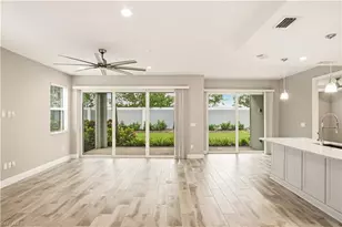 2664 Seychelles Cir, Naples, FL 34112 - Photo 2