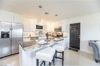 4584 San Antonio Ln, Bonita Springs, FL 34134 - Photo 12