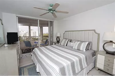 11116 Gulf Shore Dr #601, Naples, FL 34108 - Photo 10