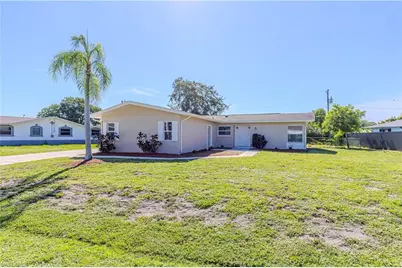 4009 SE 9th Ct, Cape Coral, FL 33904 - Photo 2
