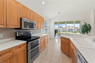 3059 Horizon Ln, Naples, FL 34109 - Photo 22