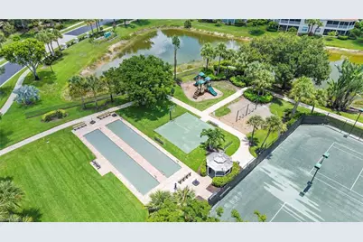 3059 Horizon Ln #1602, Naples, FL 34109 - Photo 4