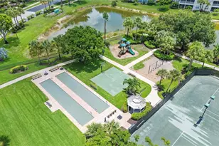 3059 Horizon Ln, Naples, FL 34109 - Photo 4