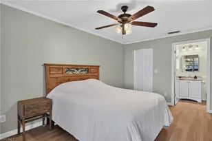 8121 S Woods Cir, Fort Myers, FL 33919 - Photo 16