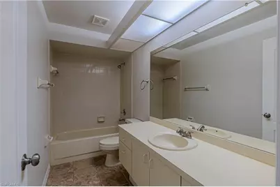 13114 Regent Cir, Fort Myers, FL 33966 - Photo 18