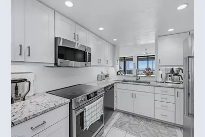 11030 Gulf Shore Dr #503, Naples, FL 34108 - Photo 12