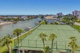11030 Gulf Shore Dr, Naples, FL 34108 - Photo 18