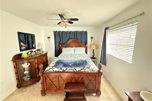 1781 Smugglers Cove, Naples, FL 34112 - Photo 6