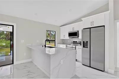 436 41st Ave NE, Naples, FL 34120 - Photo 10