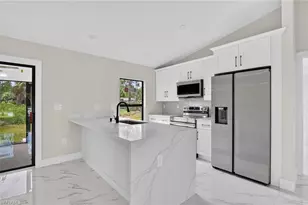 436 41st Ave NE, Naples, FL 34120 - Photo 10