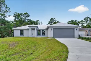436 41st Ave NE, Naples, FL 34120 - Photo 2