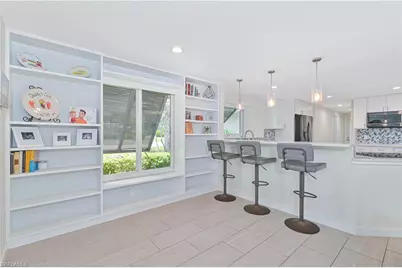 8719 Crest Ln, Fort Myers, FL 33907 - Photo 18