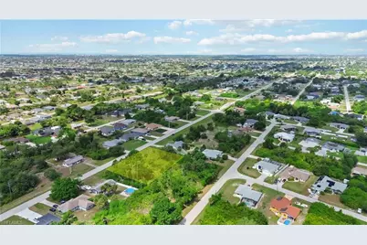 11236 Gulfstream Blvd, Port Charlotte, FL 33981 - Photo 8