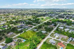 11236 Gulfstream Blvd, Port Charlotte, FL 33981 - Photo 8