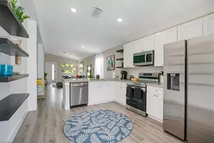 3260 Woodside Ave, Naples, FL 34112 - Photo 8