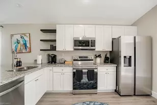 3260 Woodside Ave, Naples, FL 34112 - Photo 10