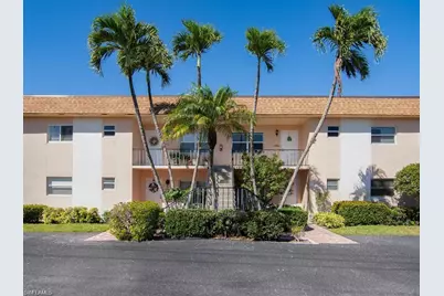 609 Palm View Dr #10, Naples, FL 34110 - Photo 1