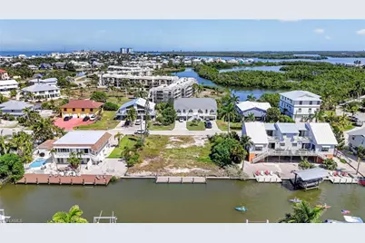 21571 Widgeon Ter, Fort Myers Beach, FL 33931 - Photo 18
