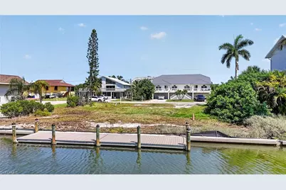 21581 Widgeon Ter, Fort Myers Beach, FL 33931 - Photo 10