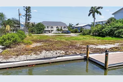 21581 Widgeon Ter, Fort Myers Beach, FL 33931 - Photo 12