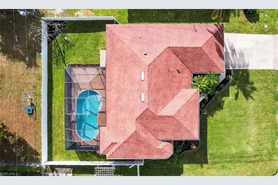 2715 SW 2nd Pl, Cape Coral, FL 33914 - Photo 18