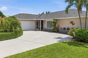 2233 SW 12th Pl, Cape Coral, FL 33991 - Photo 4