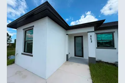 907 Homestead Rd, Lehigh Acres, FL 33974 - Photo 6