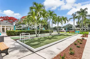 405 Arbor Lake Dr, Naples, FL 34110 - Photo 34
