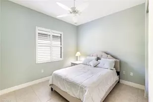 3224 Pacific Dr, Naples, FL 34119 - Photo 20