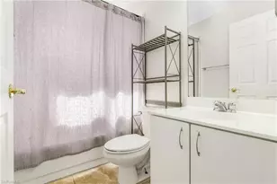 6721 Sloane Pl, Naples, FL 34104 - Photo 14