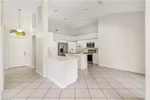 6721 Sloane Pl, Naples, FL 34104 - Photo 8