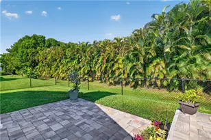 14926 Mahoe Ct, Fort Myers, FL 33908 - Photo 32