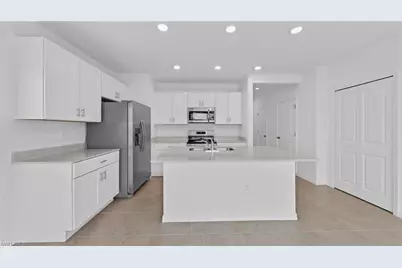 4215 Caterina Ct, North Fort Myers, FL 33917 - Photo 6