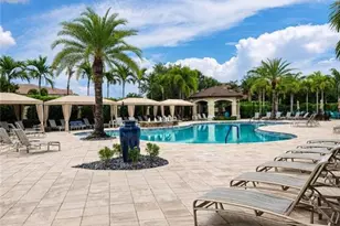 13783 Luna Dr, Naples, FL 34109 - Photo 14