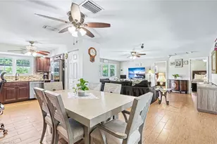 20 Maui Cir, Naples, FL 34112 - Photo 10