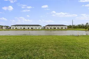 17525 Paradiso Wy, North Fort Myers, FL 33917 - Photo 10