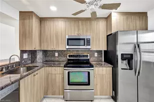 320 Seaview Ct, Marco Island, FL 34145 - Photo 10