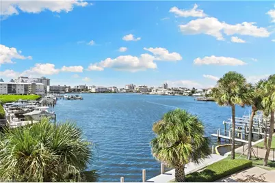 9101 Vanderbilt Dr #302, Naples, FL 34108 - Photo 20