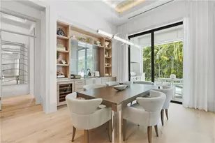 636 Fountainhead Ln, Naples, FL 34103 - Photo 12