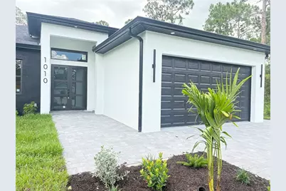 1010 Wellington Ave, Lehigh Acres, FL 33972 - Photo 2