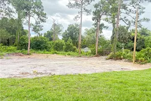 1010 Wellington Ave, Lehigh Acres, FL 33972 - Photo 32