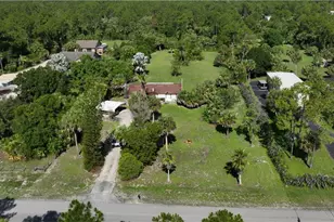 361 22nd St SE, Naples, FL 34117 - Photo 4