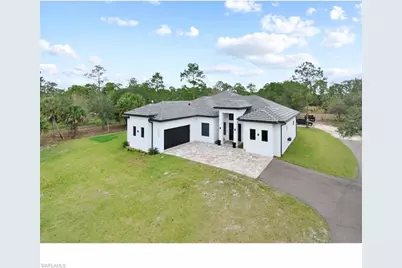 2313 6th Ave SE, Naples, FL 34117 - Photo 2